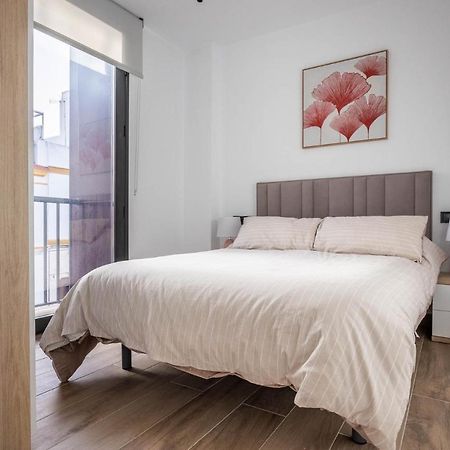 Nervion Suites 1 - Vacacional Sevilla المظهر الخارجي الصورة