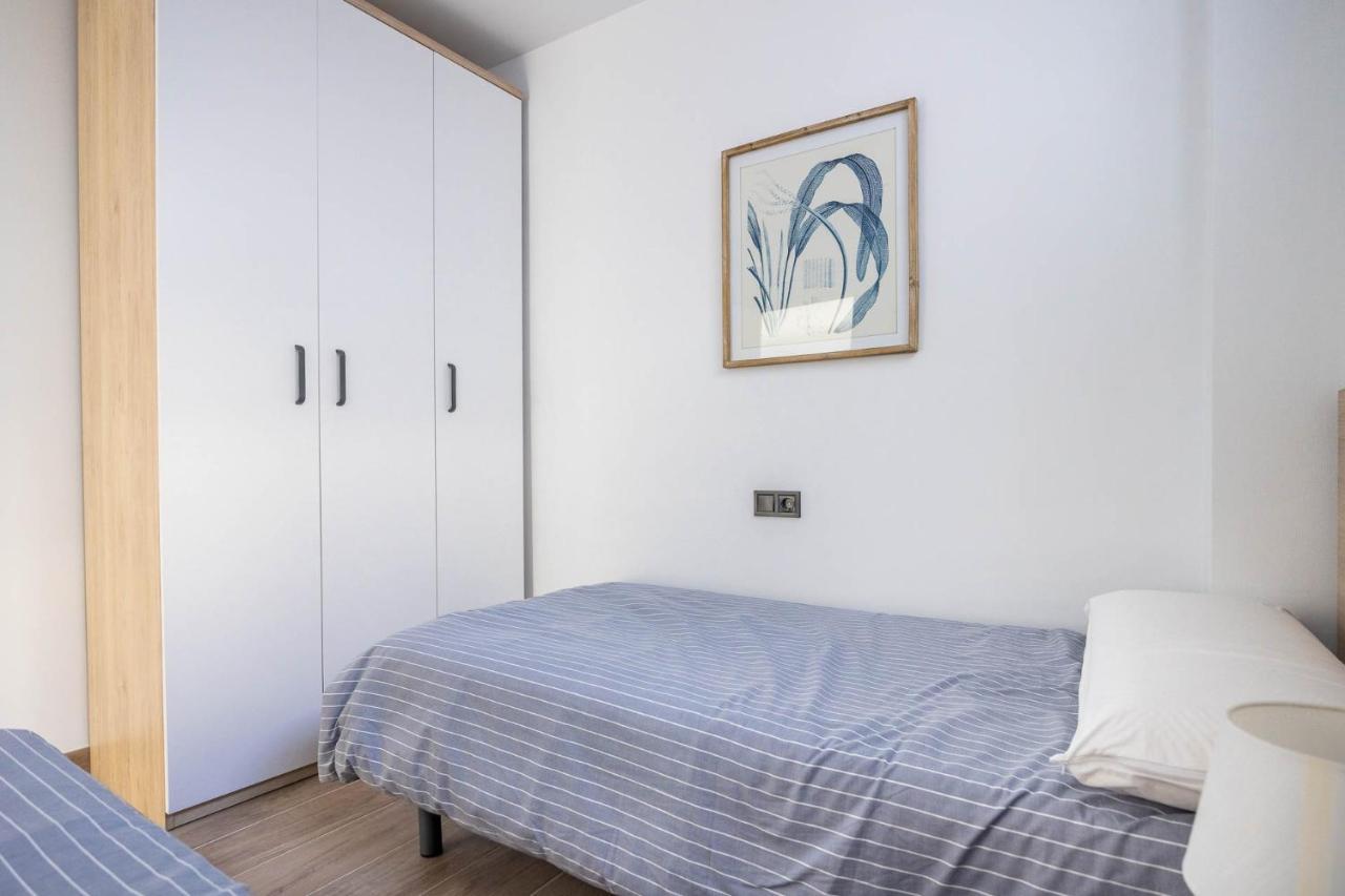 Nervion Suites 1 - Vacacional Sevilla المظهر الخارجي الصورة