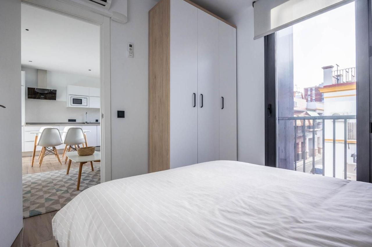 Nervion Suites 1 - Vacacional Sevilla المظهر الخارجي الصورة