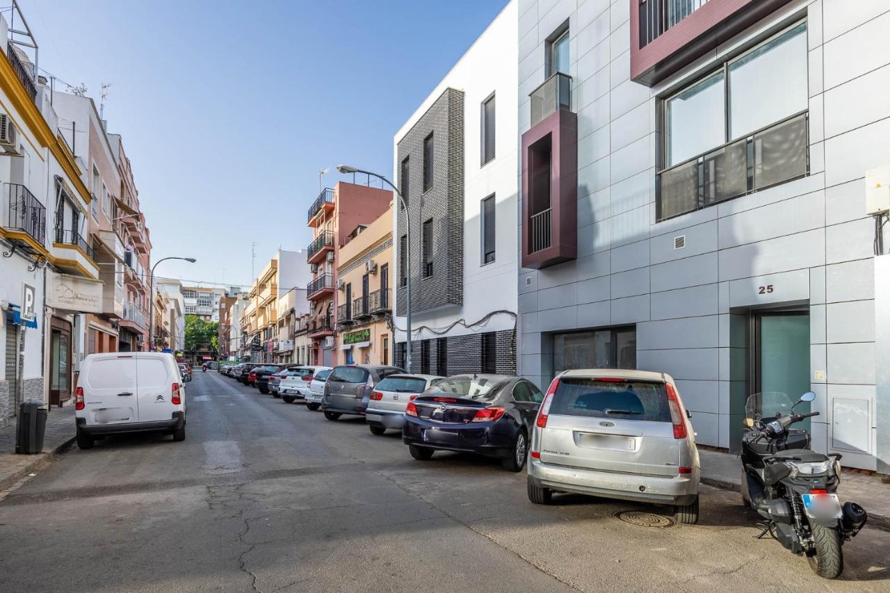 Nervion Suites 1 - Vacacional Sevilla المظهر الخارجي الصورة