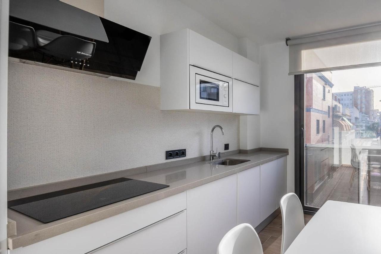Nervion Suites 1 - Vacacional Sevilla المظهر الخارجي الصورة