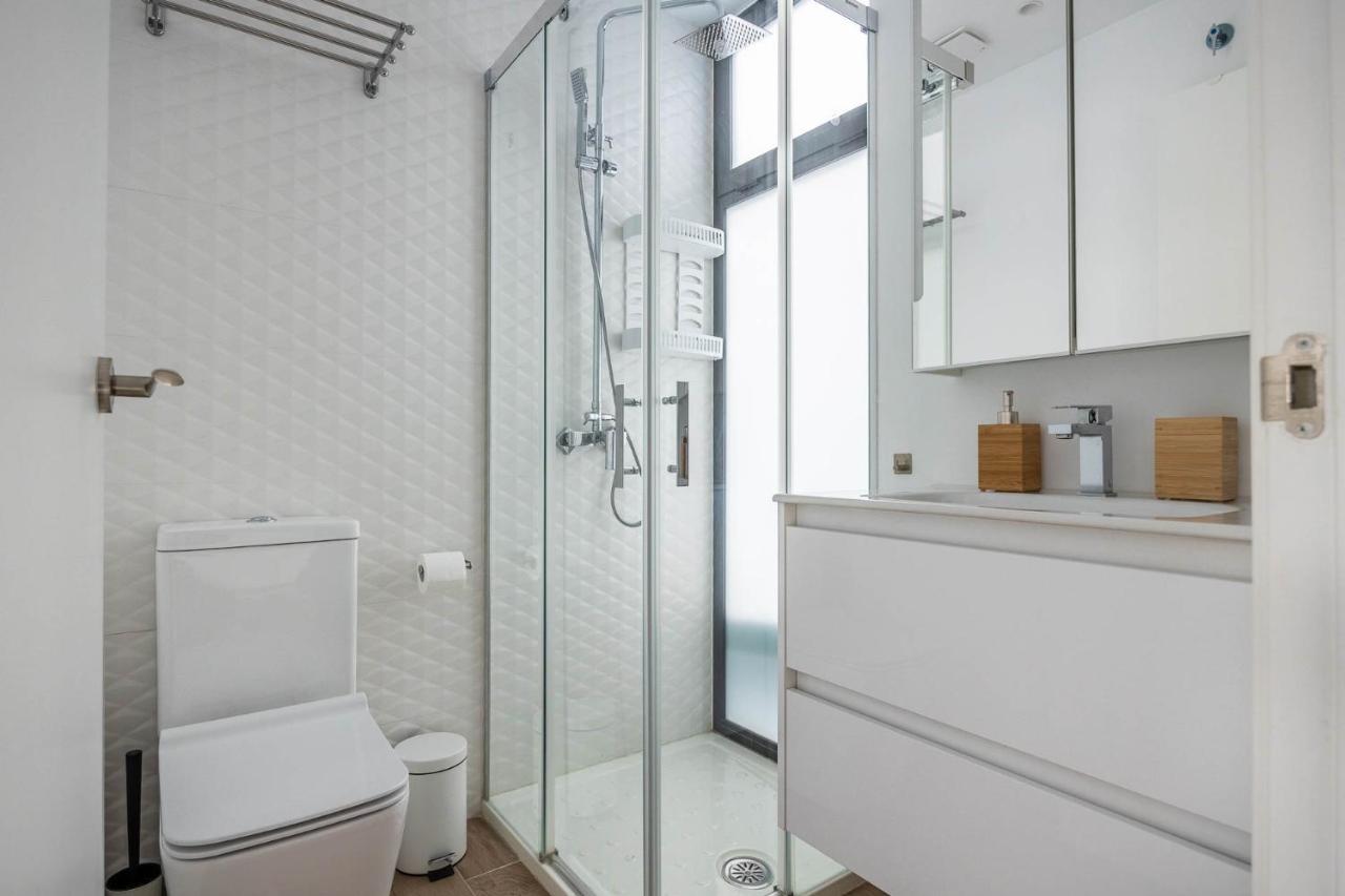 Nervion Suites 1 - Vacacional Sevilla المظهر الخارجي الصورة